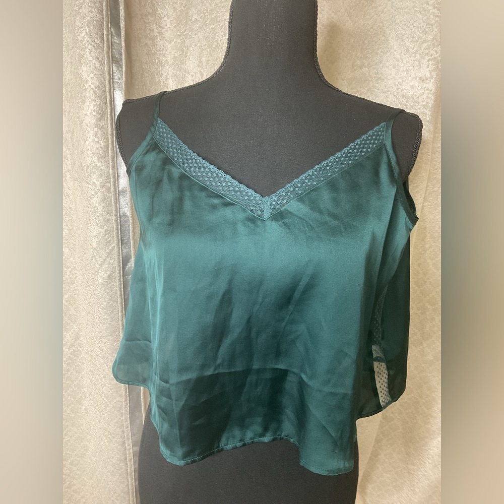 Aerie Green Sleeveless Crop Camisole